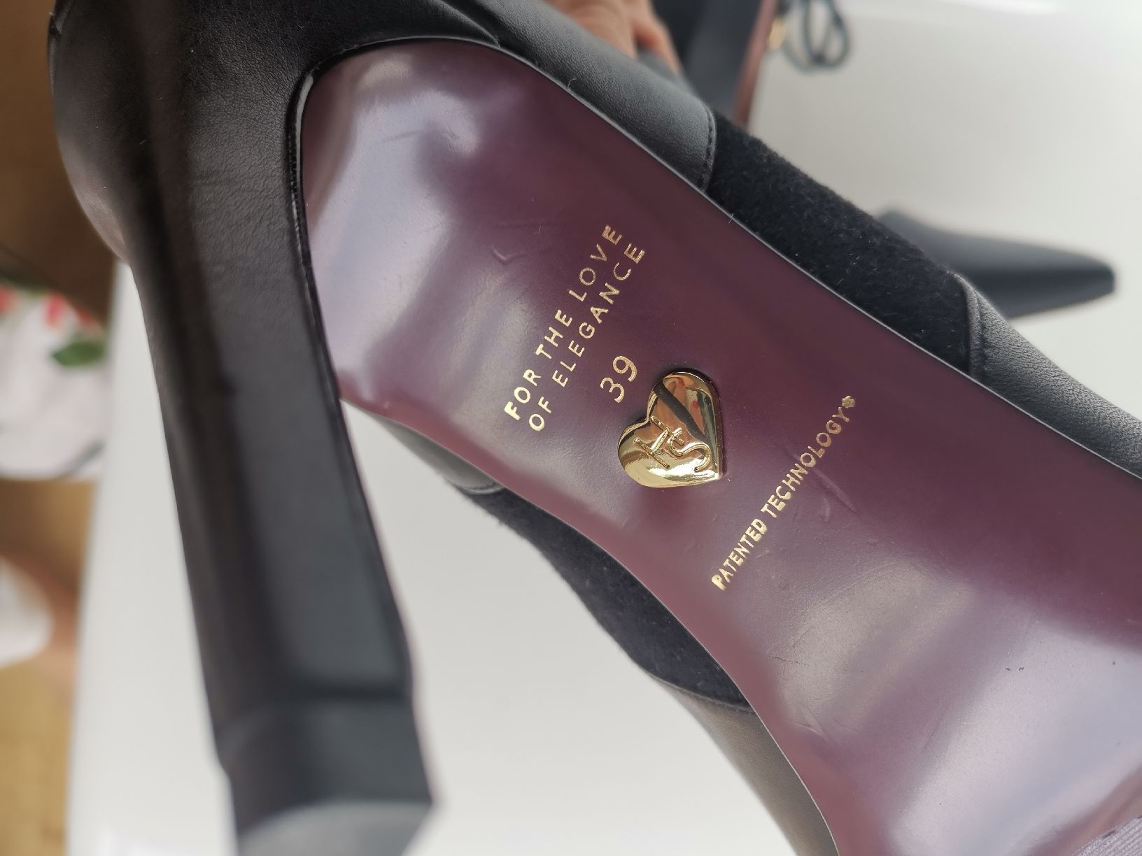 Tamaris Scarpe da donna: Tamaris High heels mit soft Sohle – Usato da Uerikon venduto da pink_flamingo 2