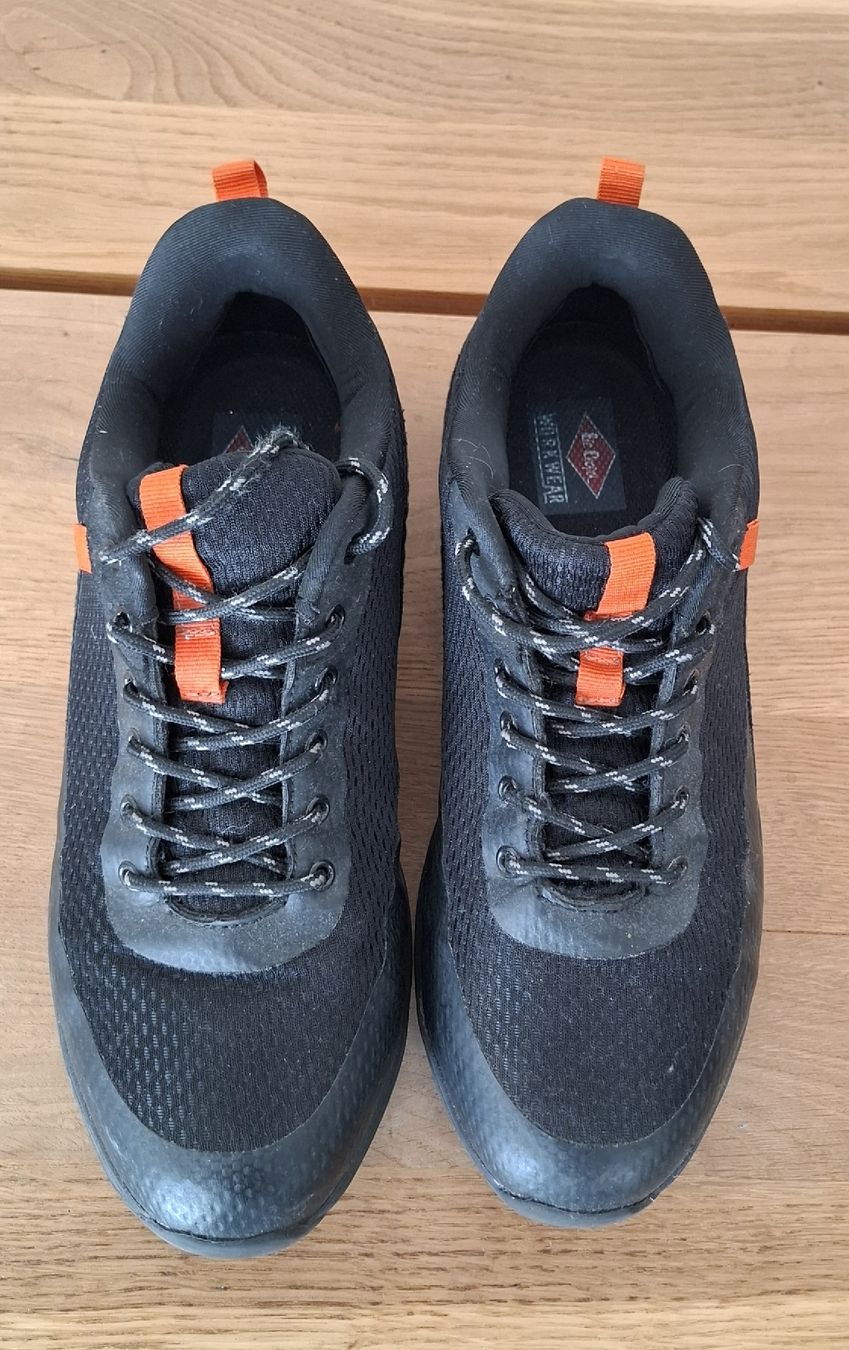 Herrenschuhe: Stahlkappenschuhe Oil Resistent – Gebraucht aus Fehraltorf von Hubi760