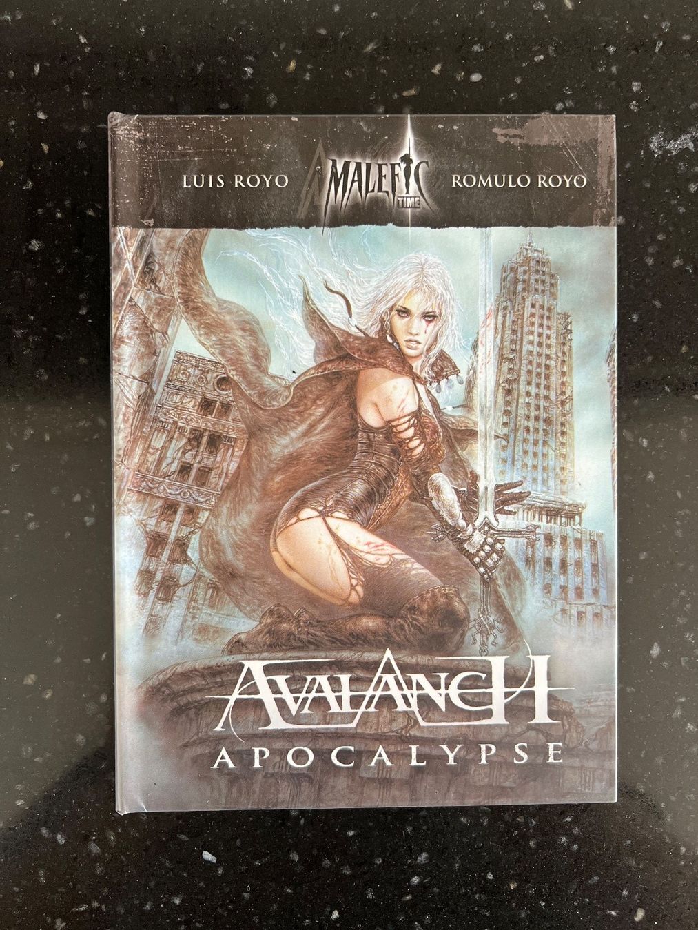 CD: Avalanche Apocalypse Luis Royo, Malefic – Usato da Genève venduto da Greg_8ff