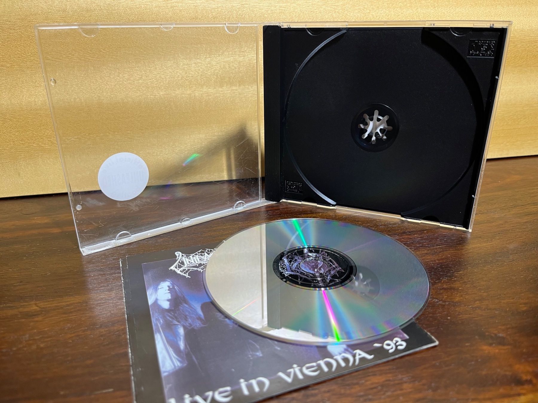 CD: CD - Unleashed – Live In Vienna '93 - 1993 - First press – Usato da Bergdietikon venduto da Lowieken 5