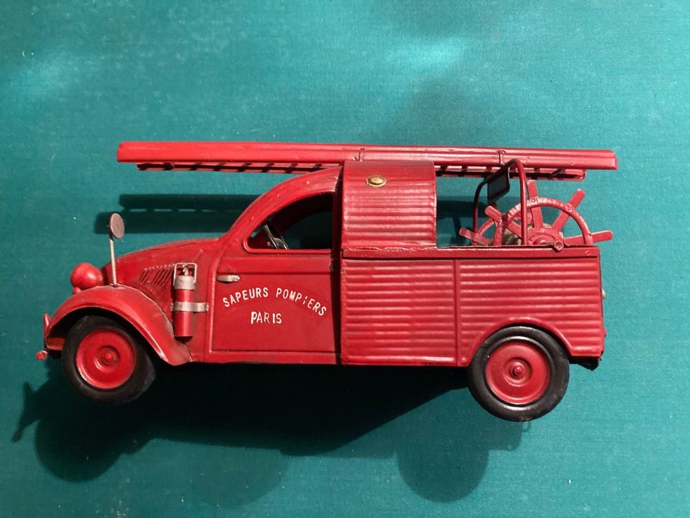 RARE ! LES JOUETS CITROEN - CAMION T23 Truck CAPOT ... Hood ... - A