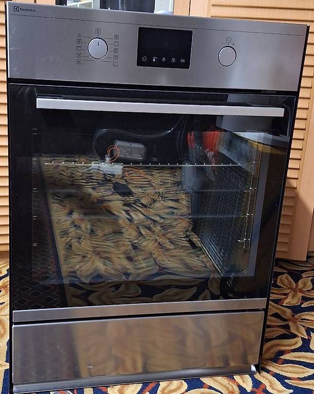 Forni: Backofen Electrolux EB7L4XCN – Usato da Regensdorf venduto da RegiGl