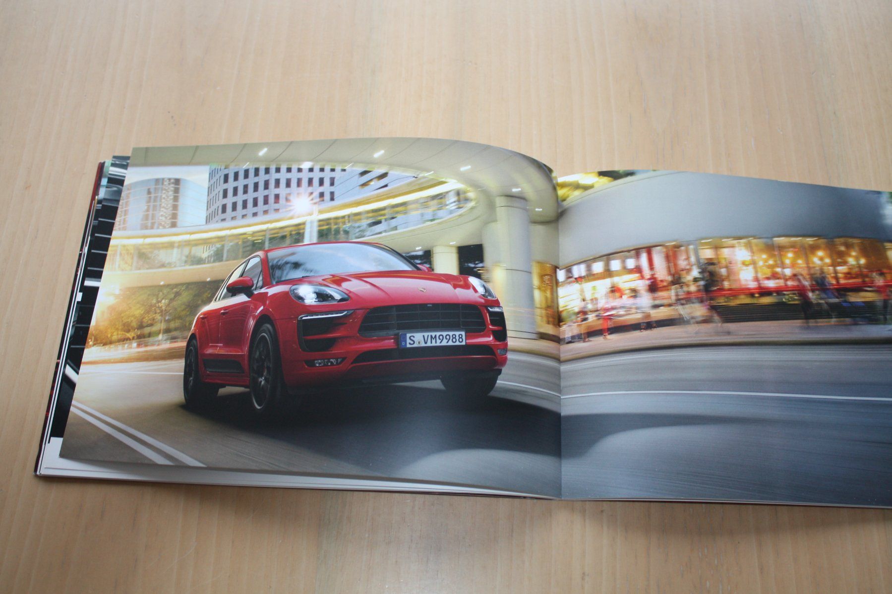 Porsche Documenti: Porsche Macan GTS Broschüre 10/2015 – Usato da Wikon venduto da erwin400 6