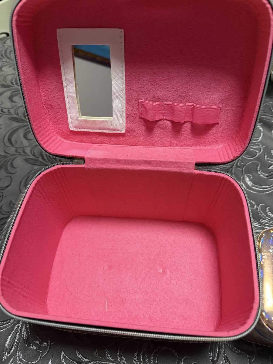 Topcases: Vanity neuf – Neuf (Voir description) à Genève par Nourimen55 4