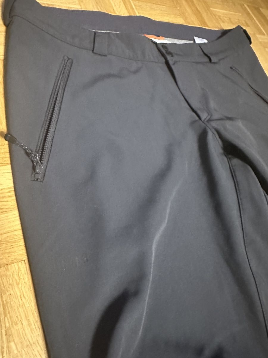 Sherpa Pantaloni: Sherpa Sunkoshi Herren Wander Softshellhose, Anthrazit, XL – Nuovo e nell'imballaggio originale da Neuchatel venduto da feta_ze 2