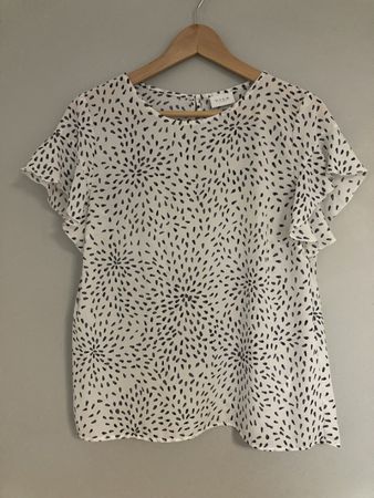 Vila Sommerbluse mit Muster, Grösse S, Top Zustand!