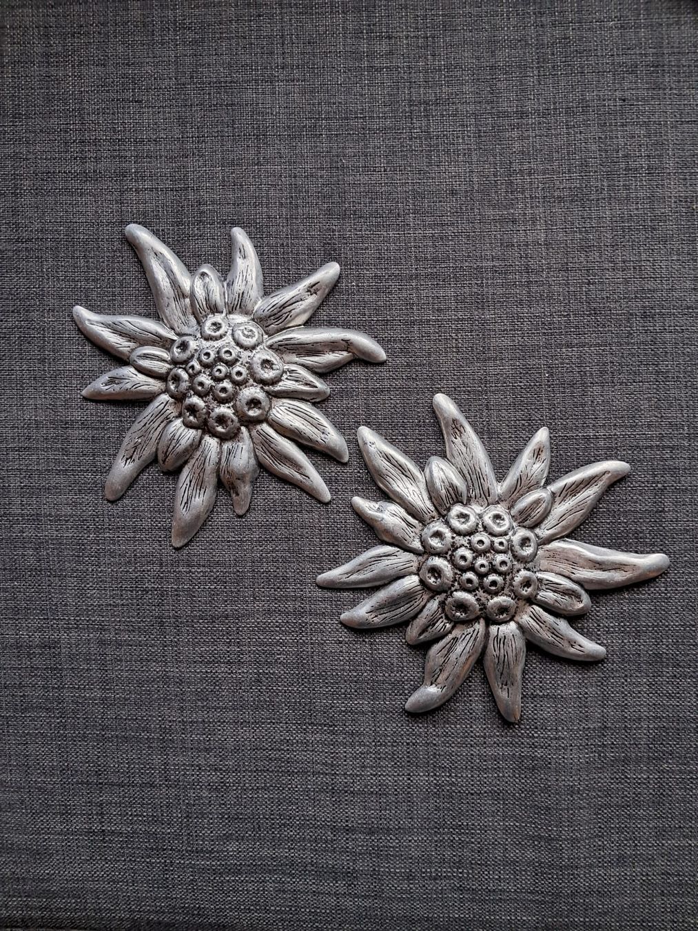 Tutte le decorazioni: 2x Sterne Edelweiss – Usato da Sattel venduto da Jannen01