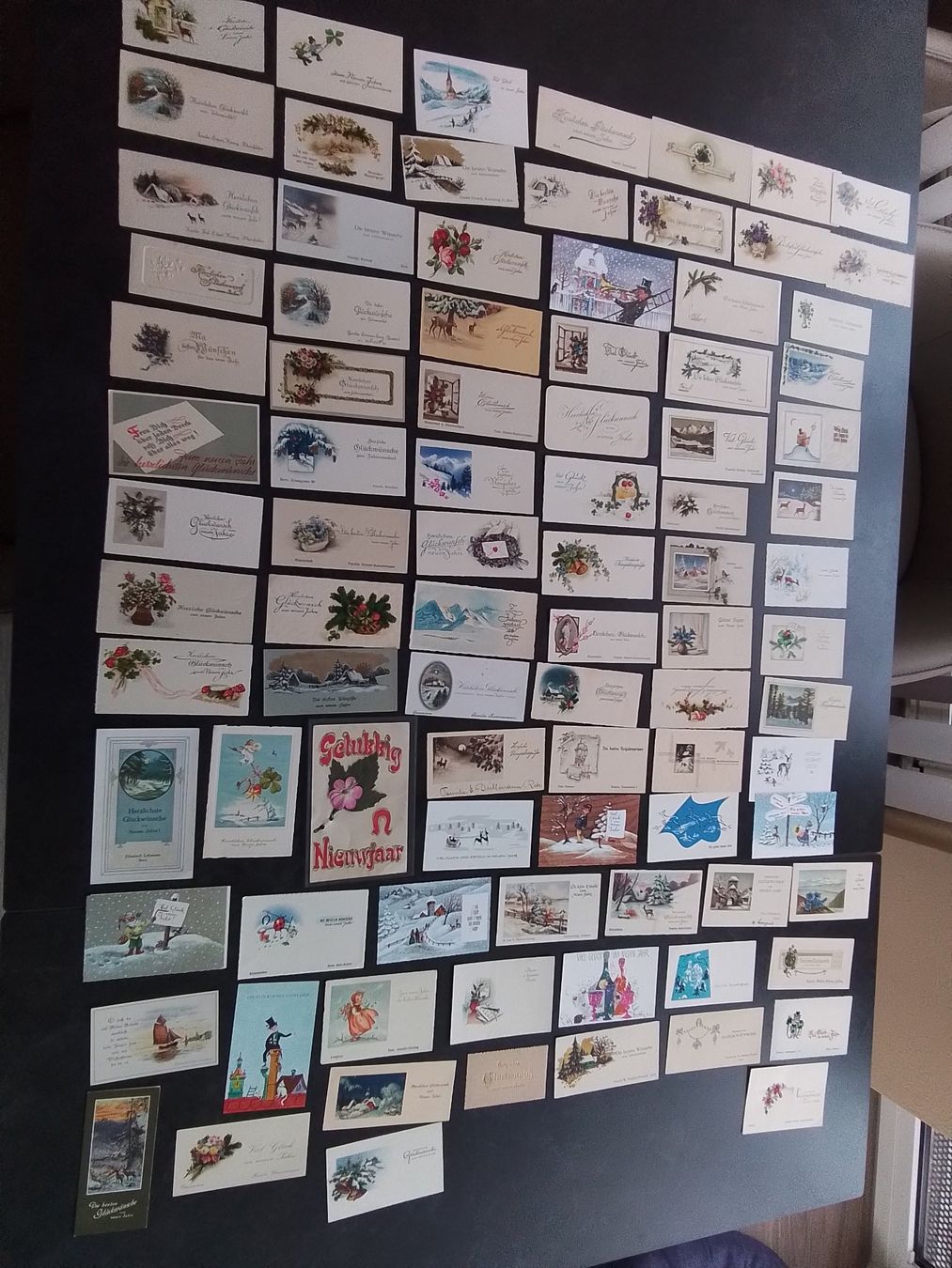 Cartoline postali: Sammlung von 90 Glückwunschkärtchen – Usato da Reichenburg venduto da ibiza18
