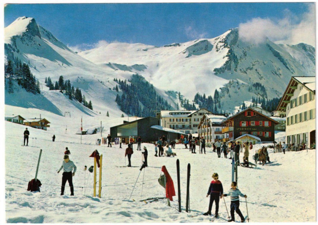 Ansichtskarten: Stoos - Skilift + Dorf – Gebraucht aus Binningen von Mountainrider