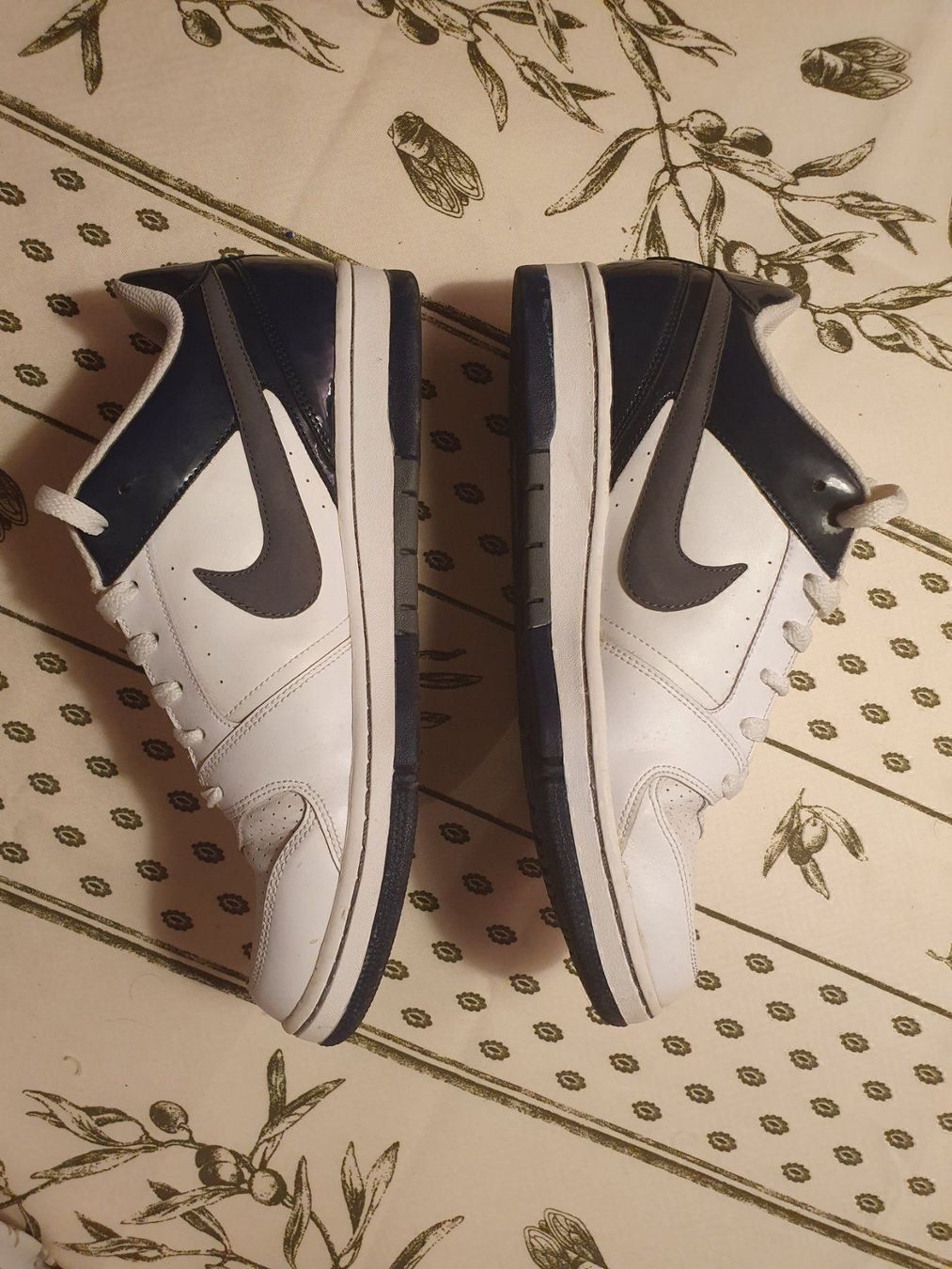 Nike Scarpe da uomo: Sneakers nike prestige – Nuovo (secondo la descrizione) da Le Grand-Saconnex venduto da Rgt87