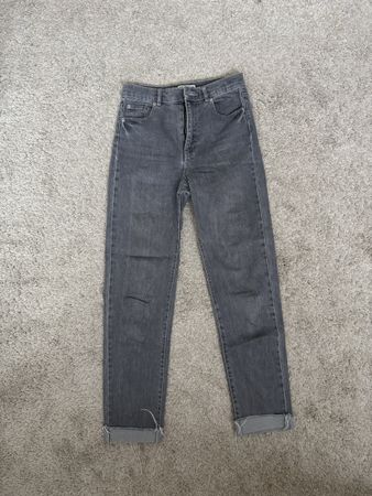 Jeans grigi dritti