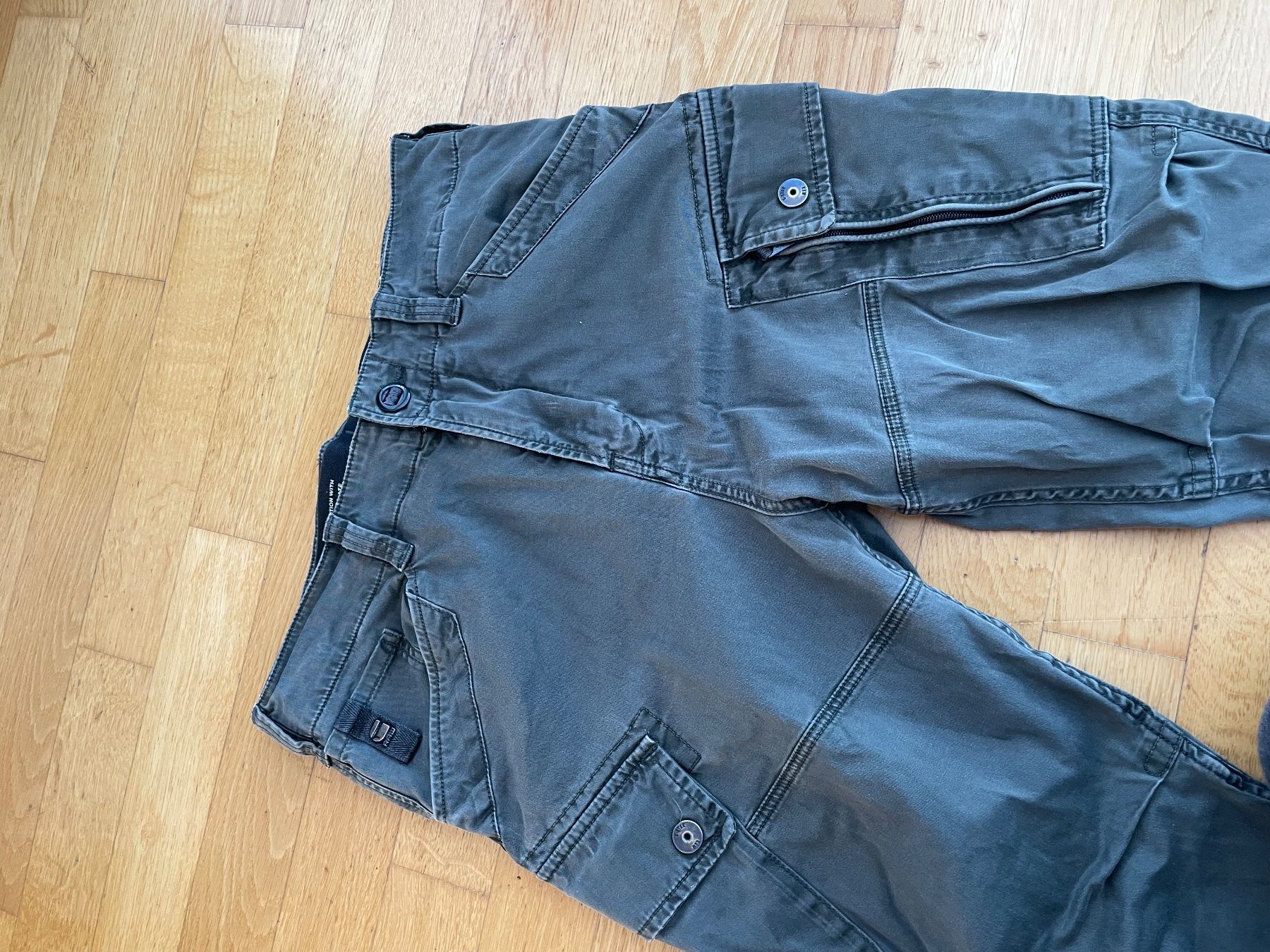 G-Star Pantaloni: g star Hose – Usato da St.Gallen venduto da bubo2008 2