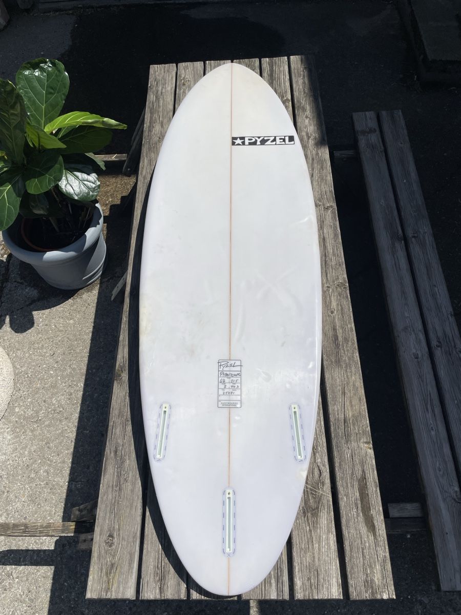 Surfboards & Schwimmbrette: Pyzel Surfbrett 6.6 Phantom XL  – Gebraucht aus Rietheim von franzi93 1