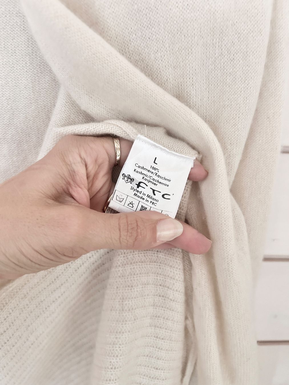 FTC Jacken: FTC Kaschmir Cardigan - Gr. L – Gebraucht aus Illnau von Monkky 5
