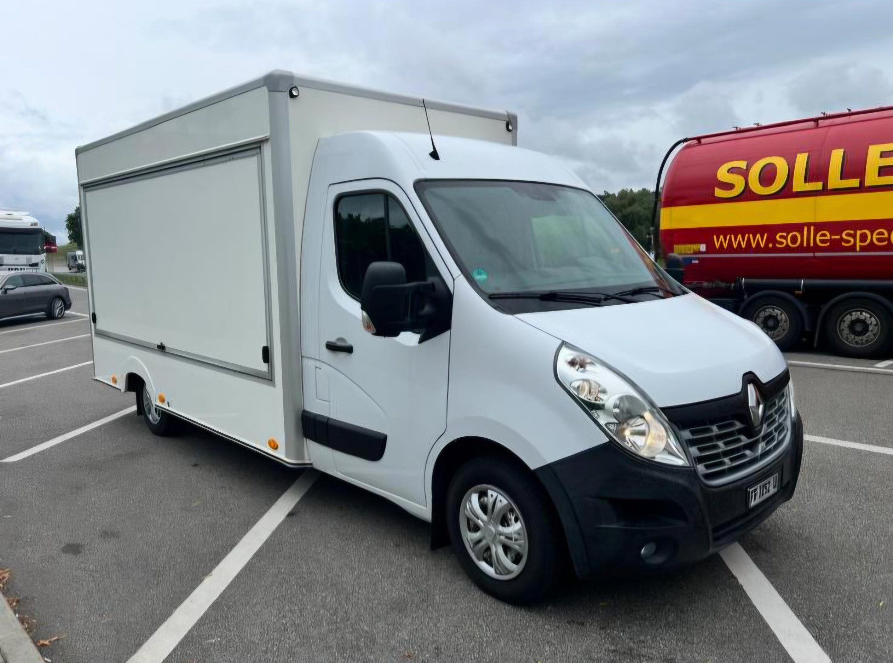 Renault Veicoli commerciali: Foodtruck Renault Master – Usato da Avenches venduto da Daltec01 3