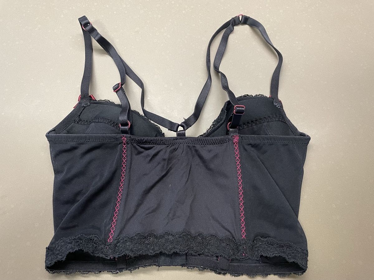Autres dessous: Black Lace Bustier Top with Straps S – D'occasion à Oberwil BL par Stellochkas 1