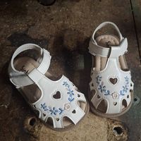 Kinder Sandalen Grösse 22