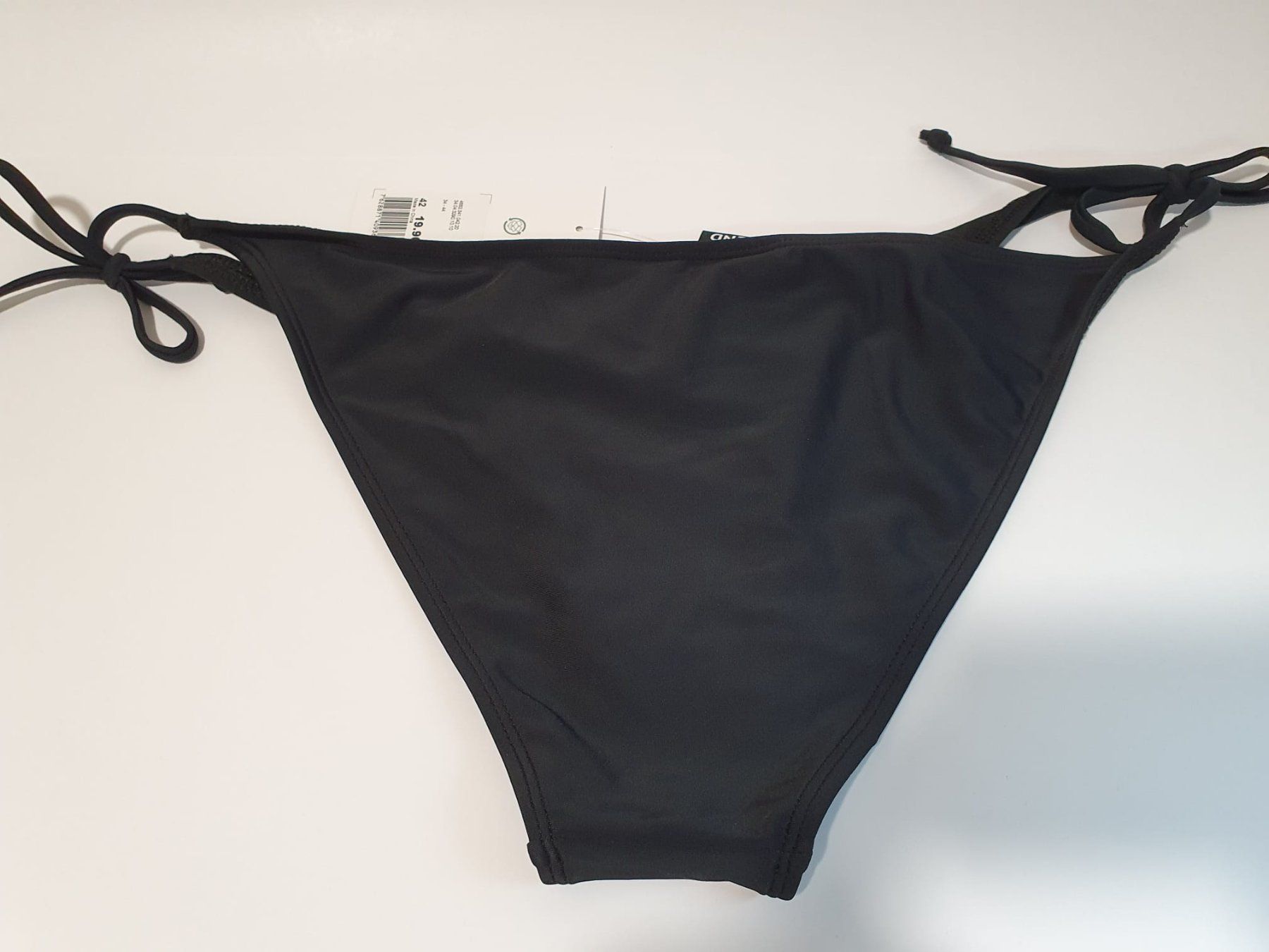 Badekleider & Bikinis: Damenbikinihose Extend Größe 42 – Neu und originalverpackt aus Genève von Pandinet 1