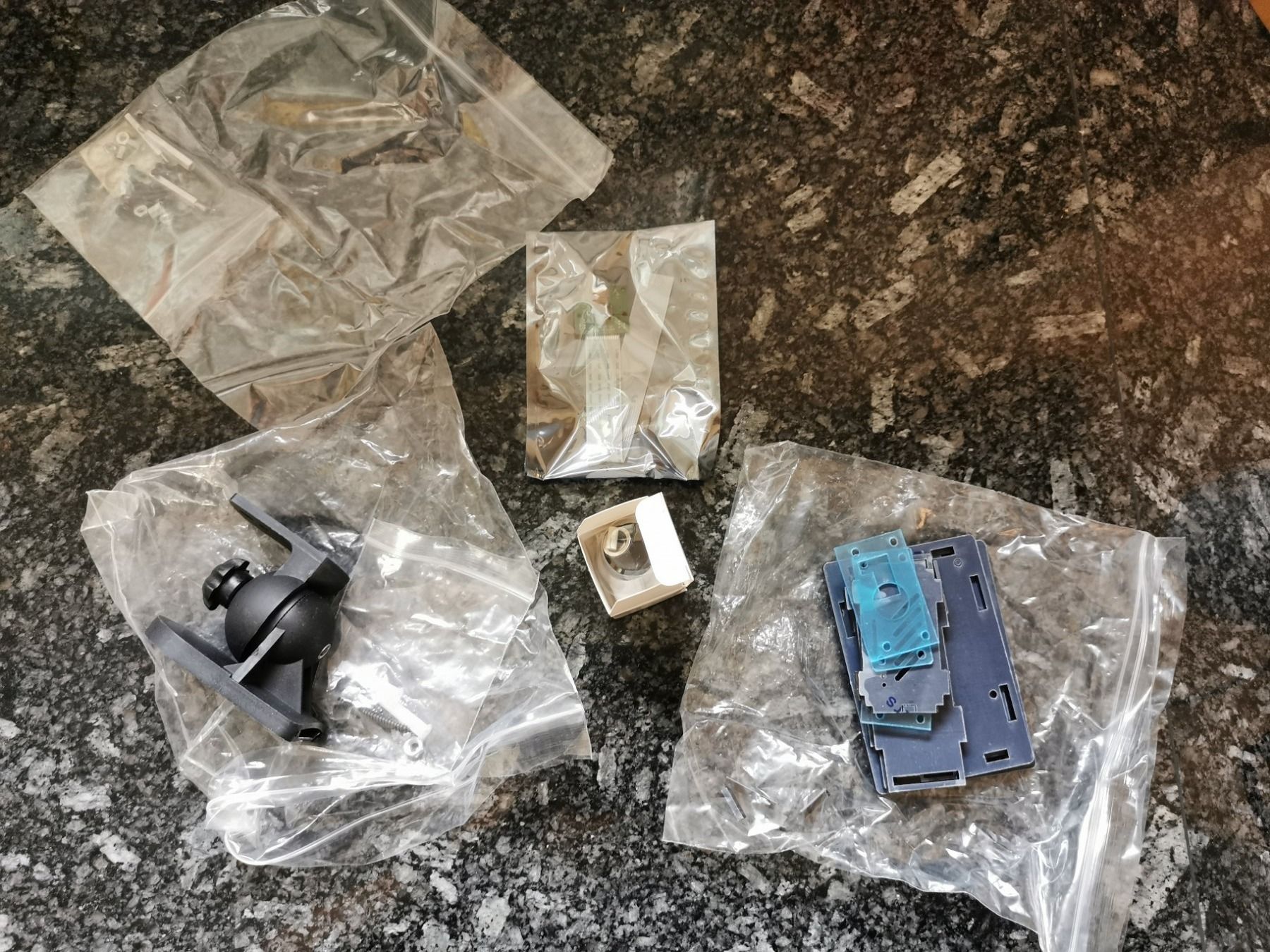 Raspberry Pi Componenti elettronici: Modmypi Camera Box Bundle für Raspberry Pi – Usato da Grafenried venduto da familywelte 2