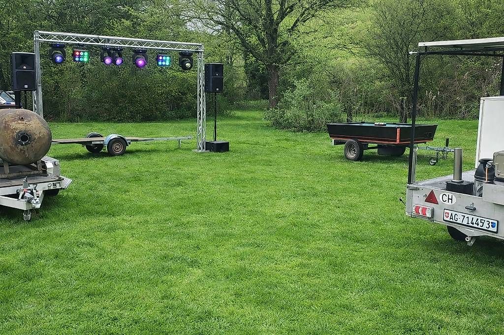 Altro per Eventi aziendali & Feste: Party  – Usato da Dürnten venduto da ang_q8bj
