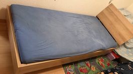 Kinderbett /Jugendbett 90x200