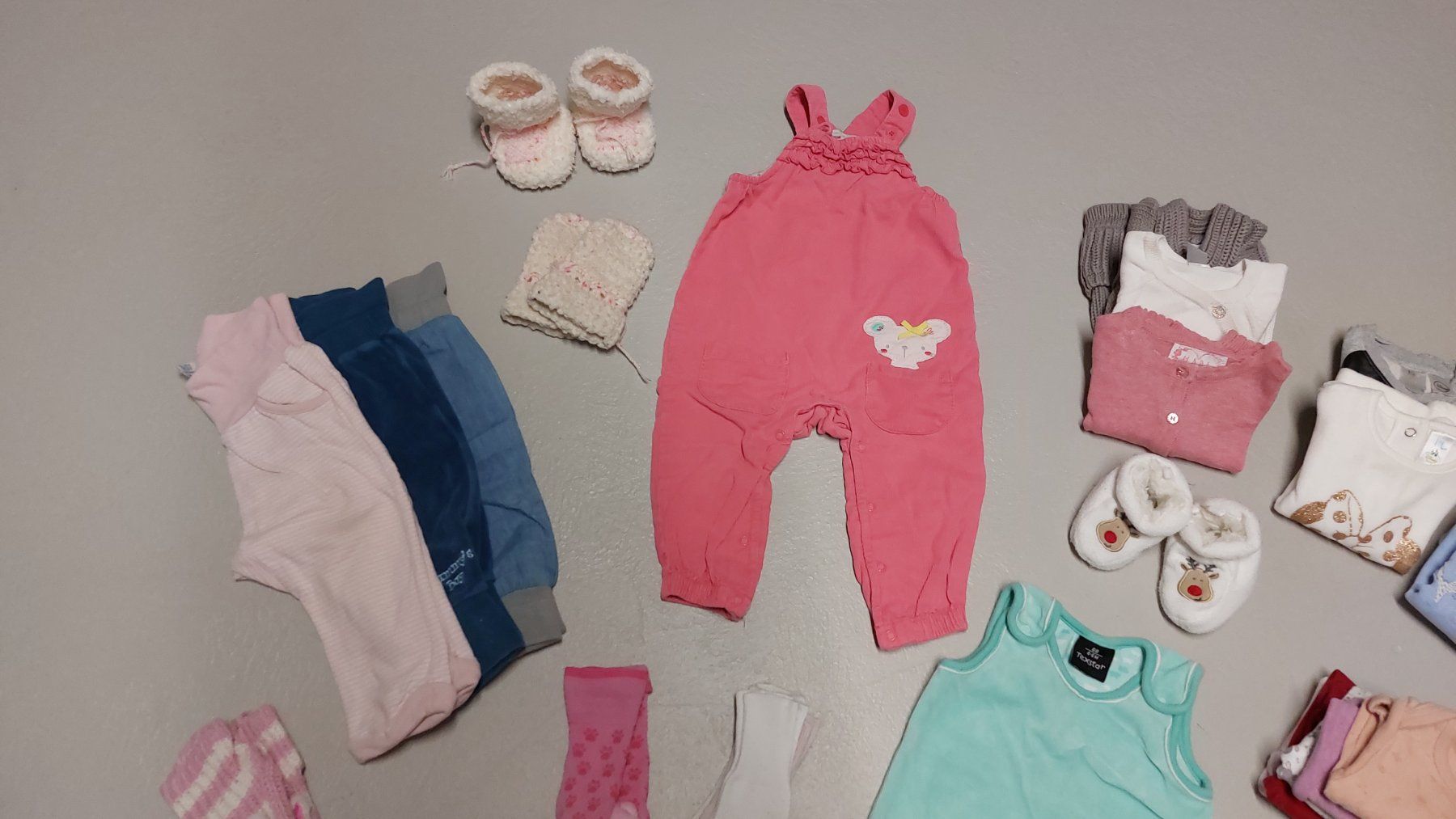 Lotti & Set di vestiti: Kleiderpaket Herbst/Winter Grösse 68 – Usato da Hefenhofen venduto da mar_pm5k 1