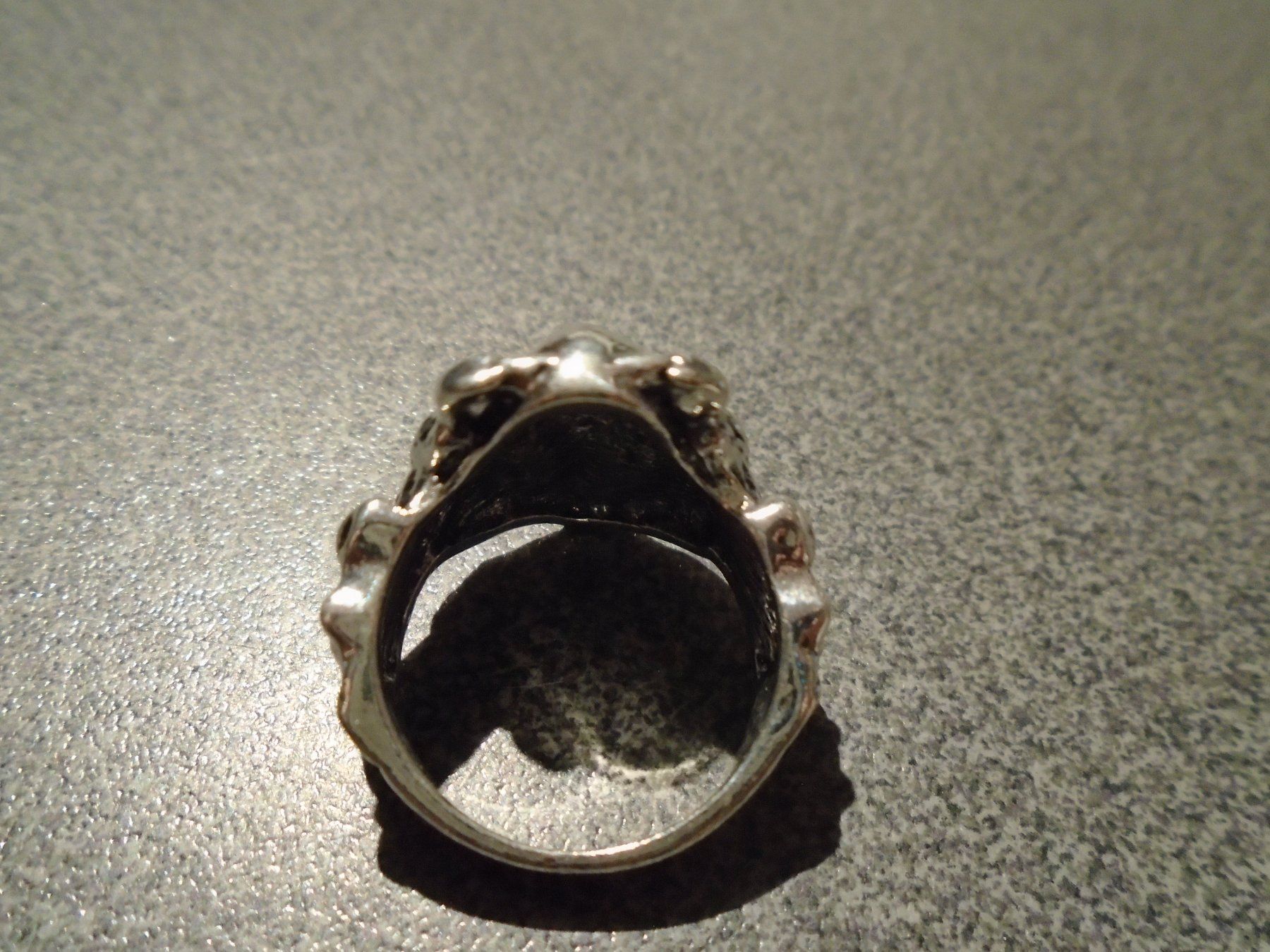 Bagues: Ring Size 11, silberfarbig, Soldat – Neuf avec emballage d'origine à Zürich par abraxas1291 2