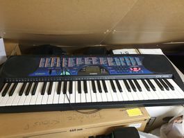 Casio Keyboard CTK-495 mit 100 Songs