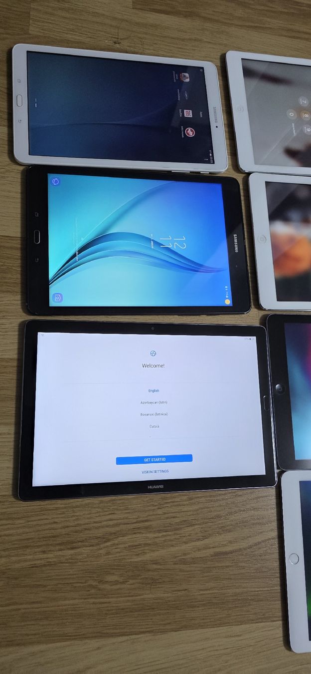 Apple Tablet PC: Large Tablet Bundle Apple iPad Samsung Huawei Mixed Set – Defekt aus Studen BE von tha_dhp8 1
