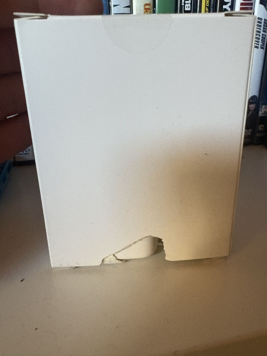 Chargements: Ladegerät mit Kabel Neuwertig – Neuf (Voir description) à aarwangen par mikemog 1