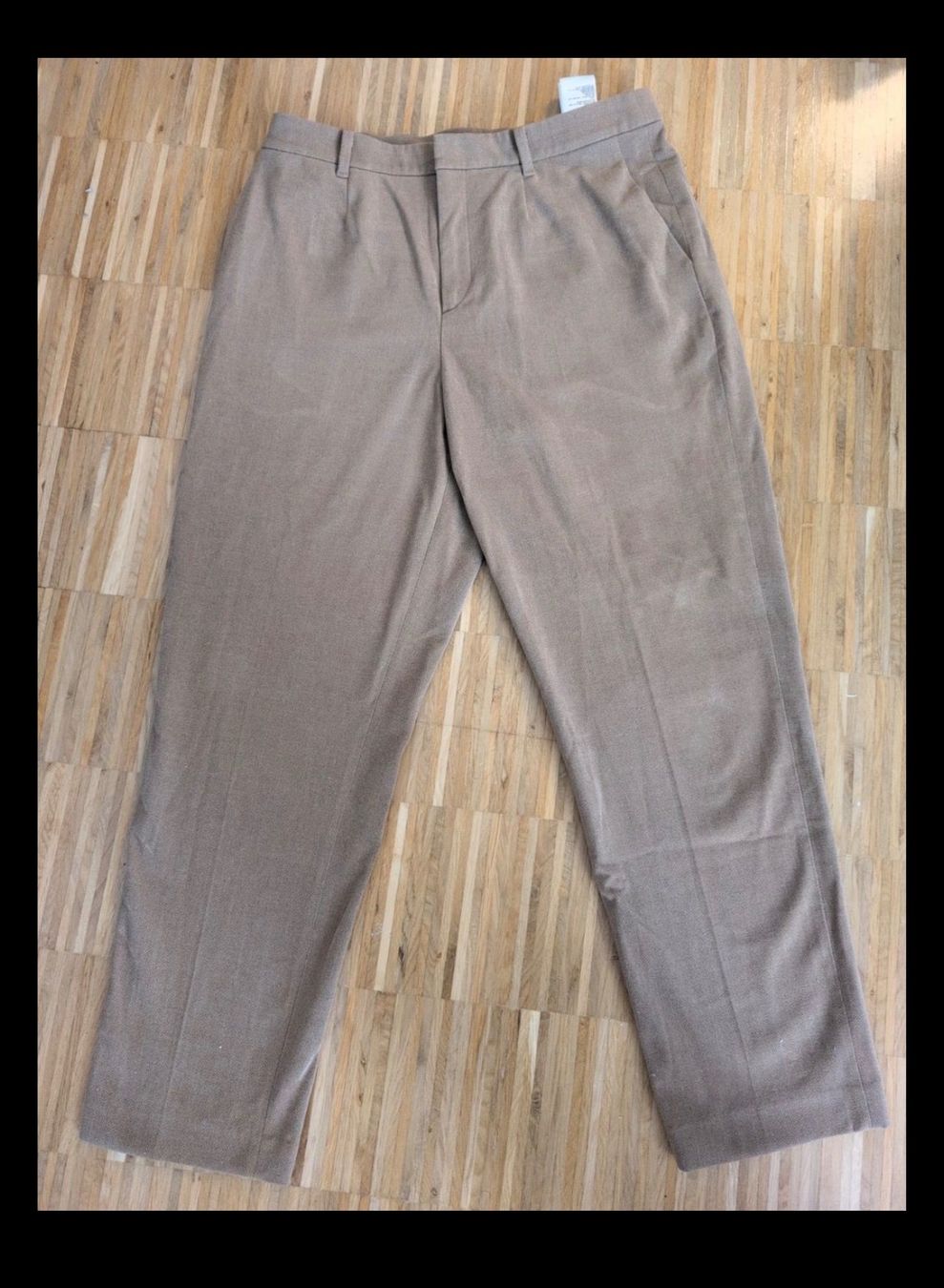Uniqlo Hosen: UNIQLO beige Hose – Neu (gemäss Beschreibung) aus Rüschlikon von pinsel248