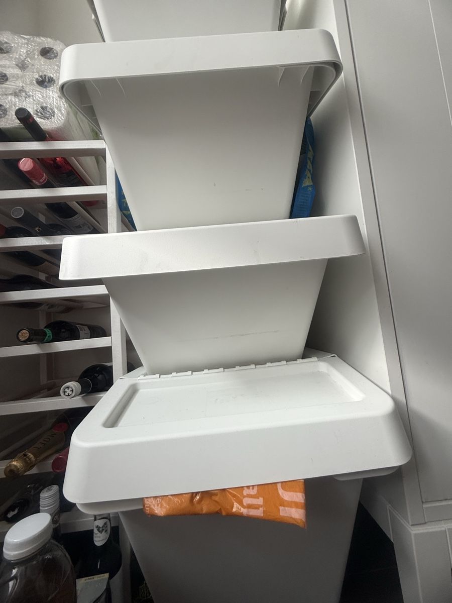 Ikea Contenitori & Simili: 4x Ikea Sortera- Sortierbehälter mit Deckel – Usato da Zürich venduto da Ricardomx 6