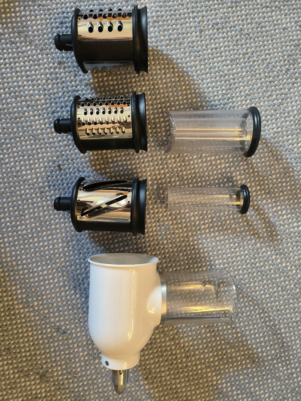 Kitchenaid Elettrodomestici da cucina: KitchenAid - Raffelaufsatz – Usato da Basel venduto da luc_jd7s
