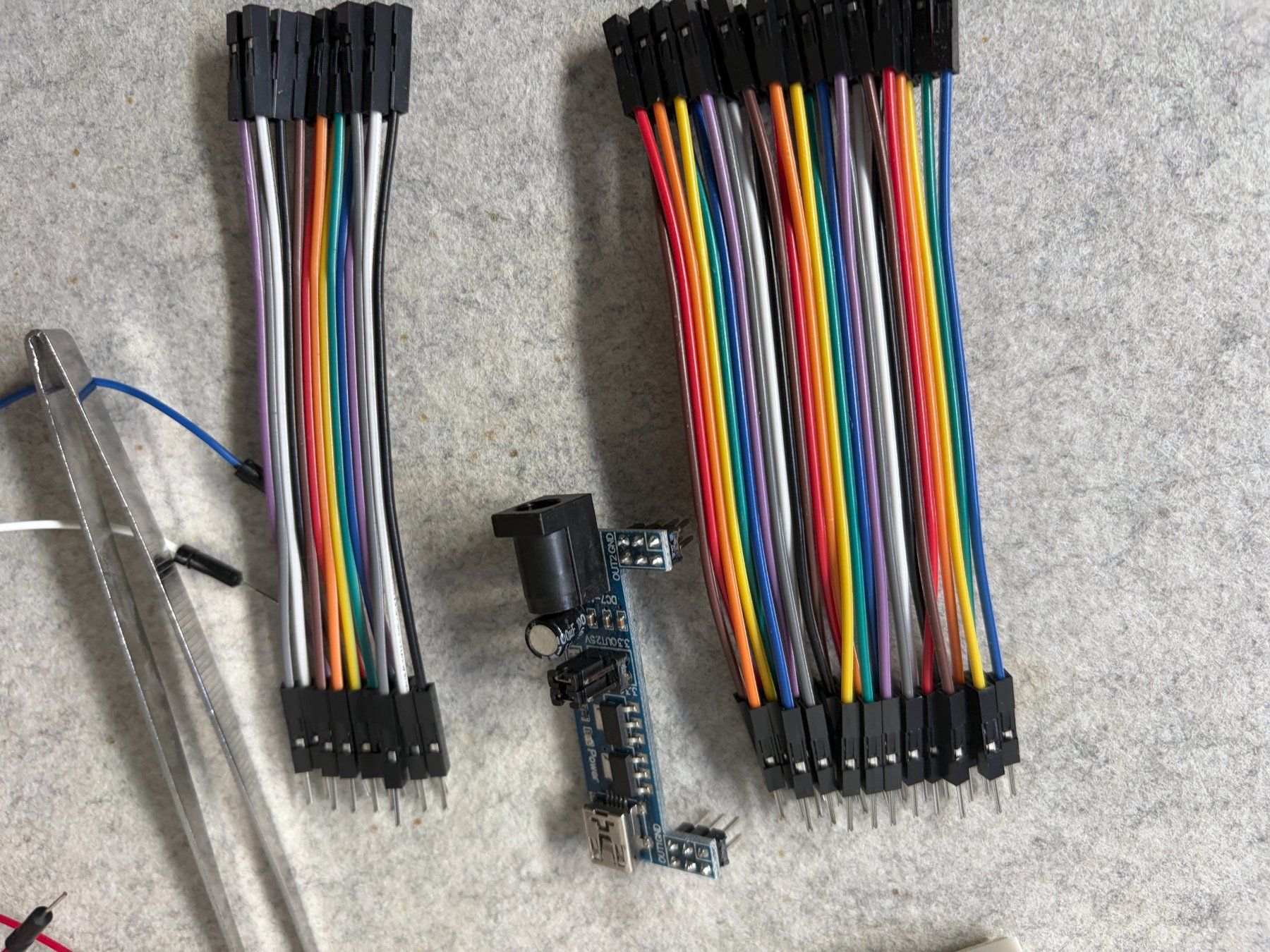 Componenti elettronici: Breadboard, Kabel, Steckbrett – Usato da Langnau am Albis venduto da Danig0 2