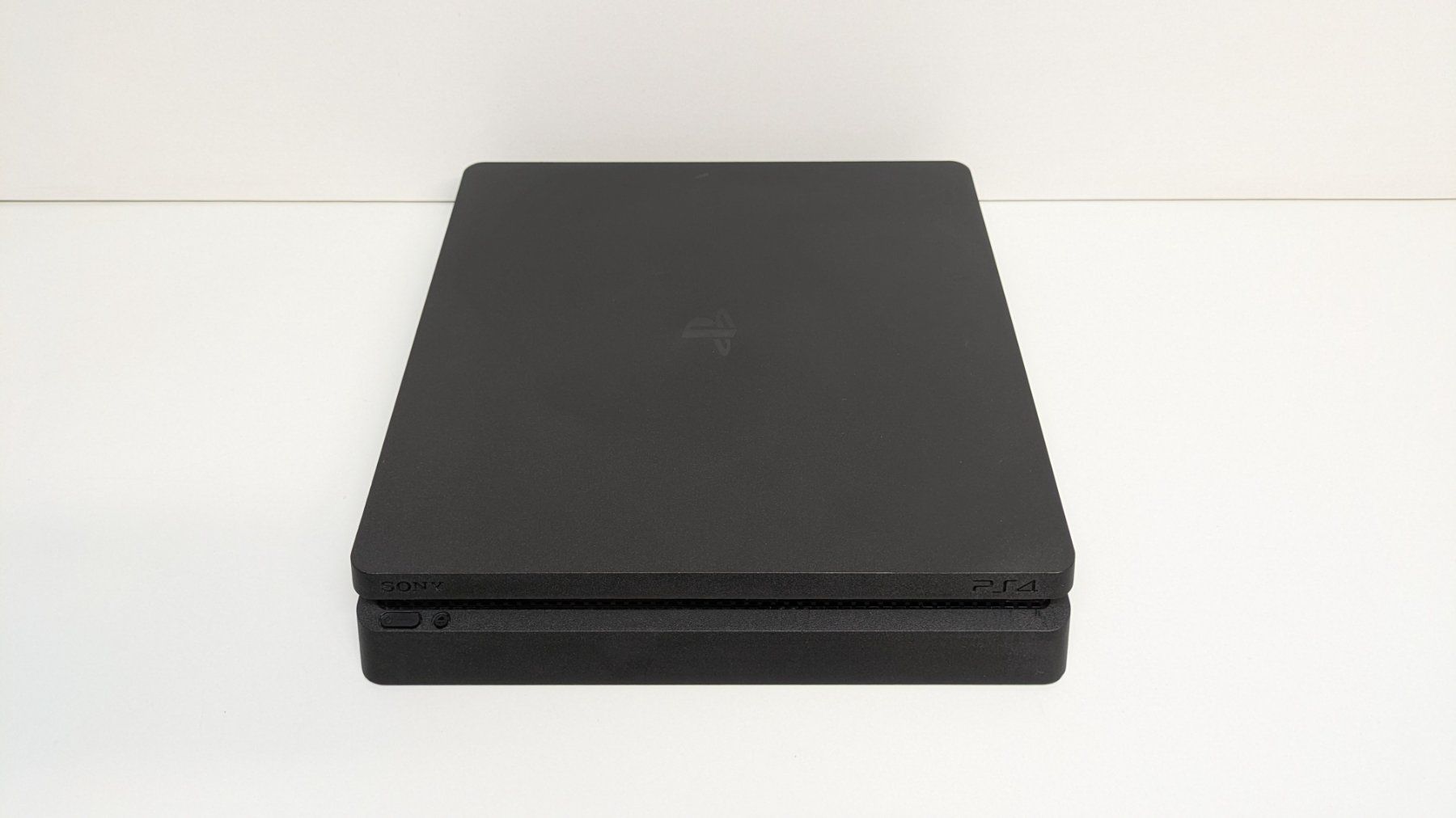 Sony Konsolen: Sony PlayStation 4 Slim, 2 Controller, 5 Games – Gebraucht aus Menziken von mame18 4