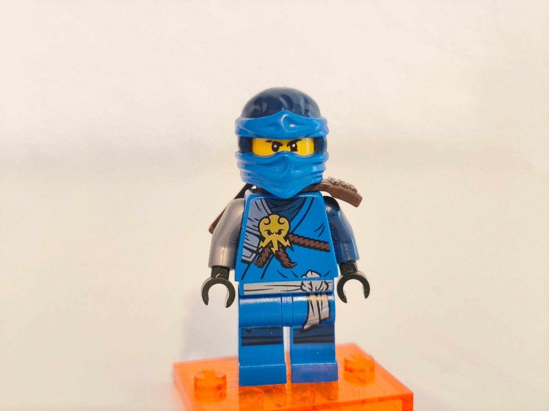 Statuette: Lego Jay Honor Robe – Usato da Diegten venduto da cilio