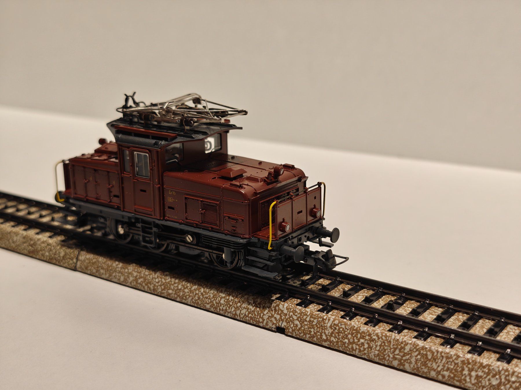 Roco Trains électriques: Roco 43936 Ee 3/3 – D'occasion à Braunau par Homersimpson 3