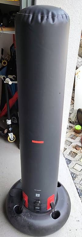 Sacs de frappe: Sacco da boxe – D'occasion à Moghegno par ZioFiasco