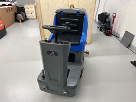 Saug- Scheuermaschine, neu und Originalverpackt