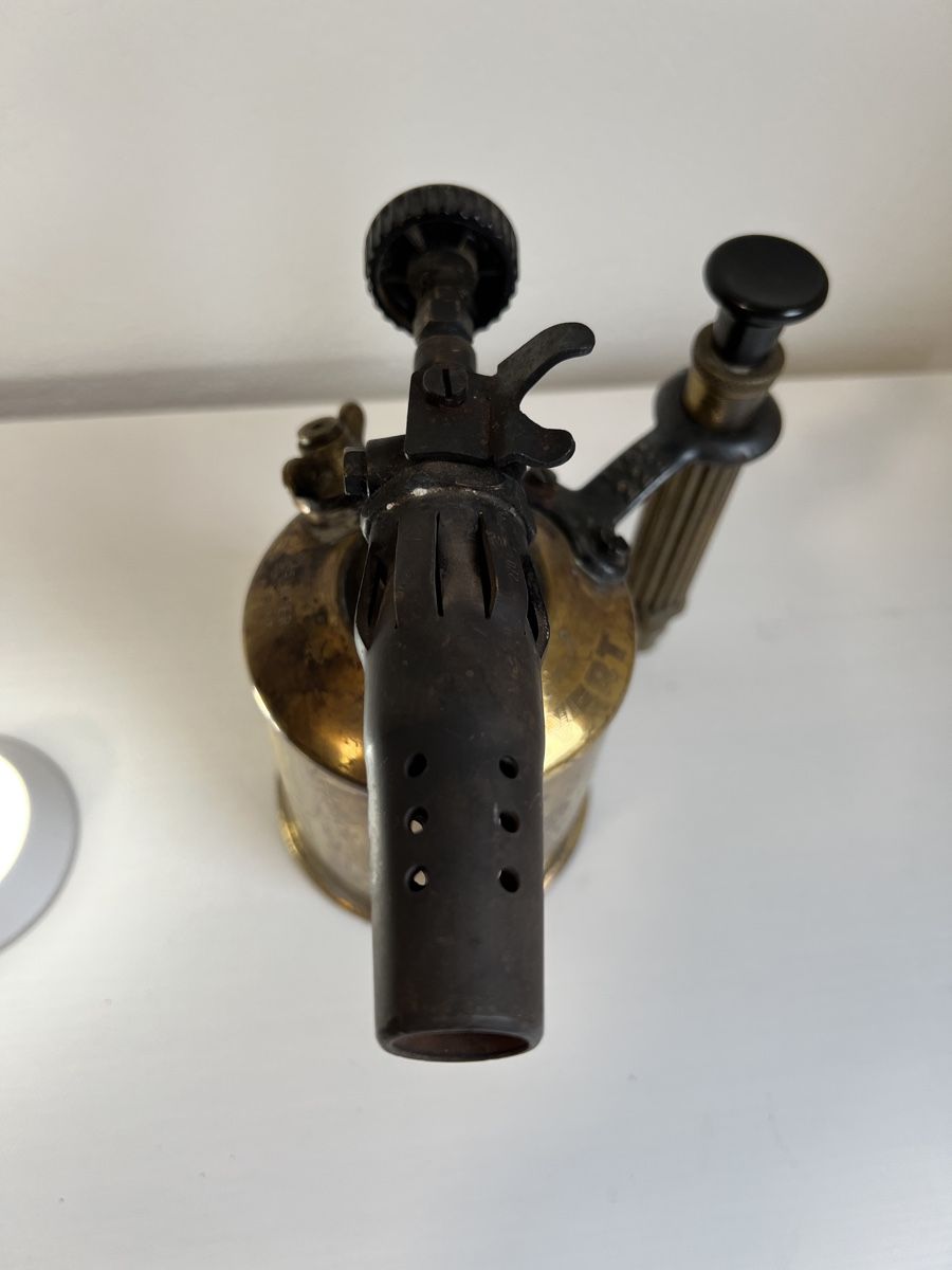 Tutti gli attrezzi: Lötlampe Messing Original Sievert Schweden – Usato da Buchs AG venduto da Marvel86 6