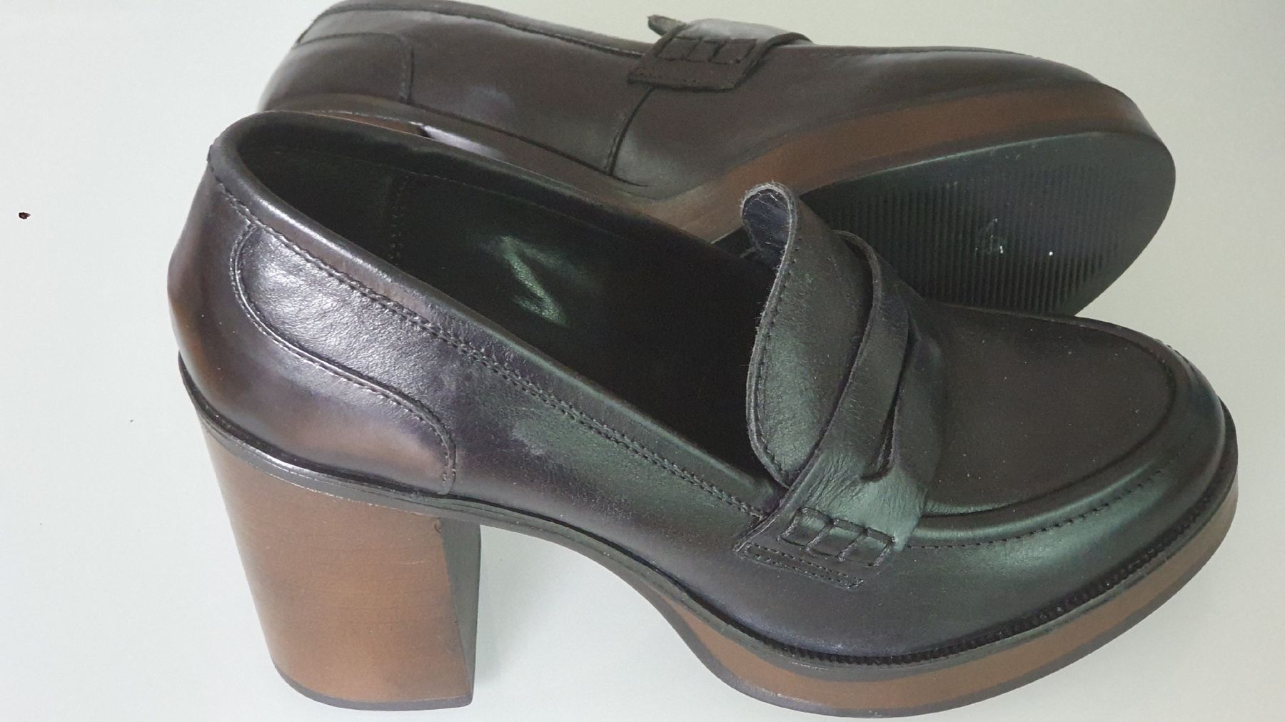 Damenschuhe: Schuhe Bata, Leder 37 – Neu (gemäss Beschreibung) aus Zürich von editB