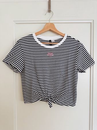 H&M Cropped T-Shirt | Grösse M, neuwertiger Zustand