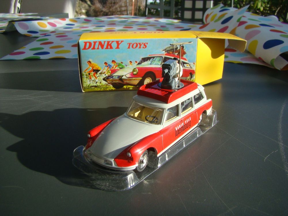 Boîte Reproduction Dinky Toys 1:9 - Citroën ID 19 Break RTL - Neuf