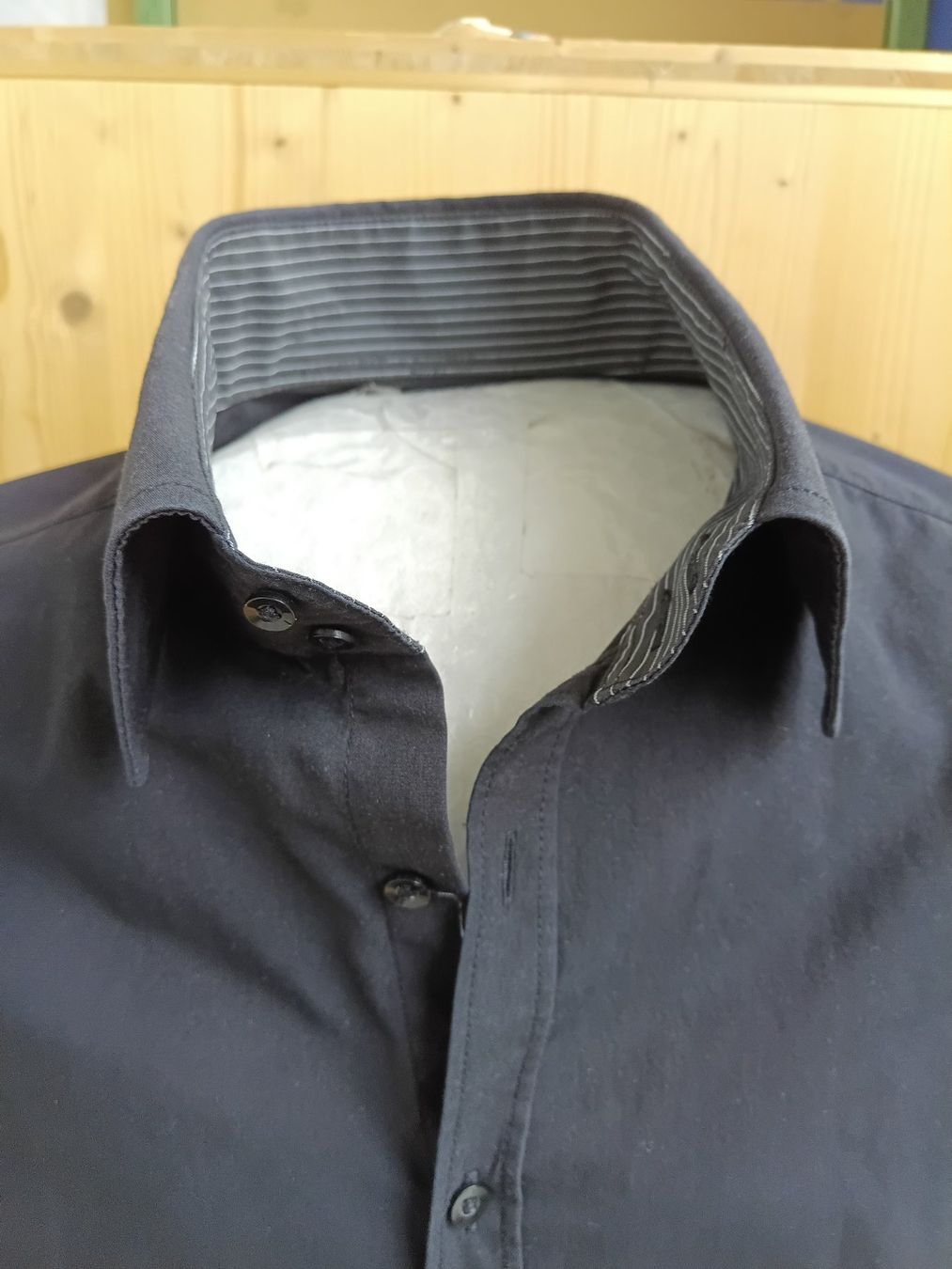 C&A Camicie: Schwarzes Hemd Angelo Litrico Gr. M – Usato da Wängi venduto da Ladys_First 2