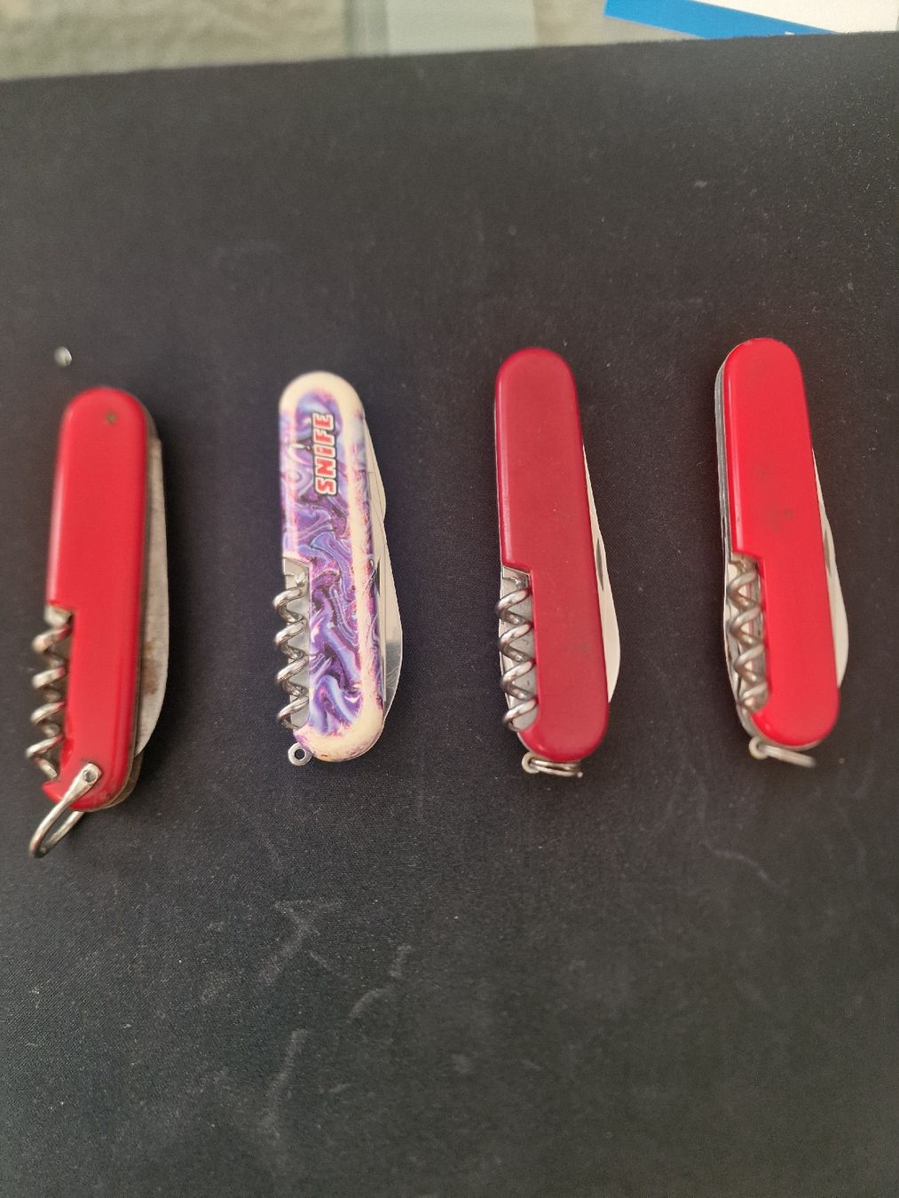 Victorinox Couteaux de poche: Sackmesser – D'occasion à wallisellen par Mur_9j9q 1
