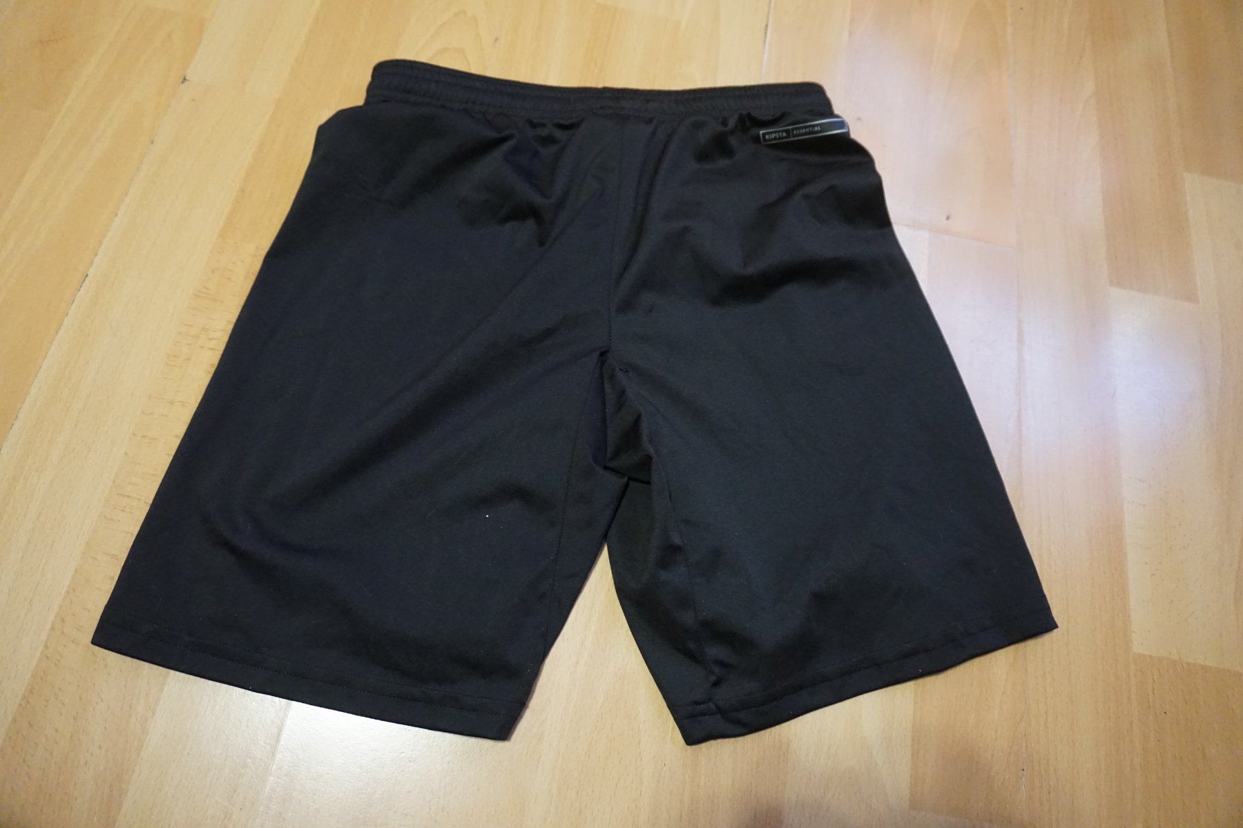 Pantaloni: Trainingsshorts Gr. 151-160 – Usato da Zürich venduto da einalemjena 3