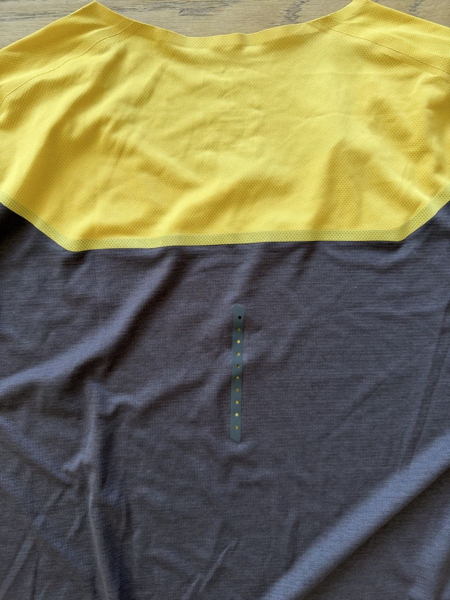 On T-shirts: On Performance T Herren Grösse L – Neuf avec emballage d'origine à Zürich par z00mie 4