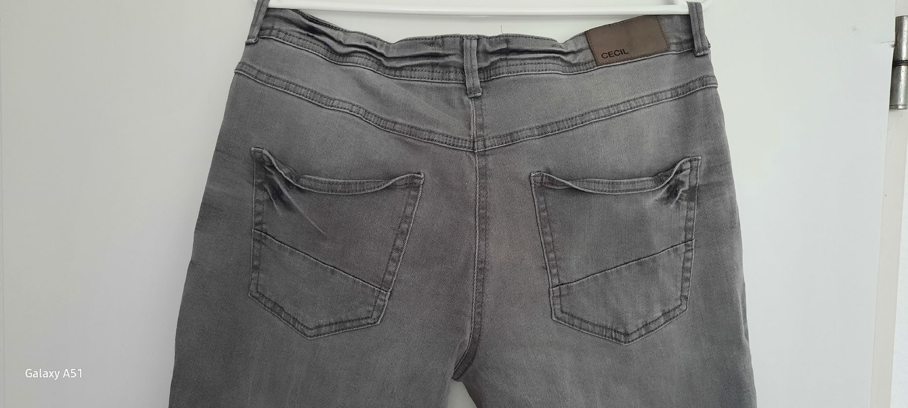 Cecil Jeans: ***CECIL***Jeans Scarlett Gr 31/32 – Nuovo (secondo la descrizione) da Wädenswil venduto da H2H_Secondhandshop 7