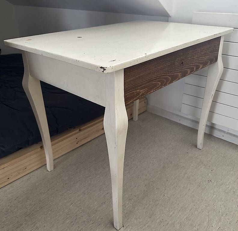 Tische: Tisch – Gebraucht aus Basel von Momo248