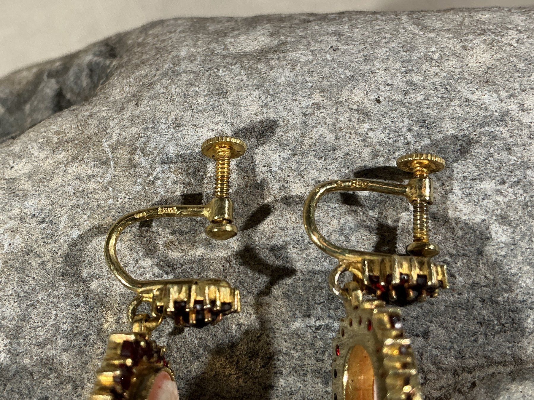 Orecchini pendenti & Orecchini a lobo: BÖHMISCHER GRANATSCHMUCK Ohrclips Cameé – Nuovo (secondo la descrizione) da Richterswil venduto da Restwert_Richterswil 8